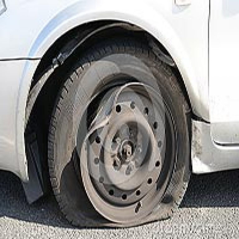 Top 10 Common Car Problems And Solutions